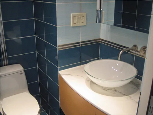 Rented by Compass | media 14