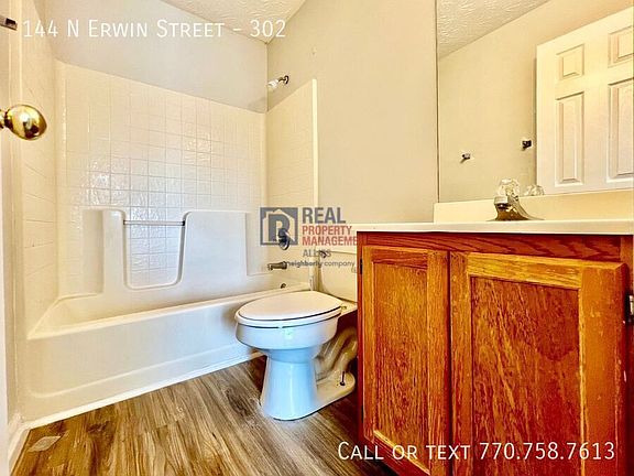 5th image of 144 N Erwin St APT 302