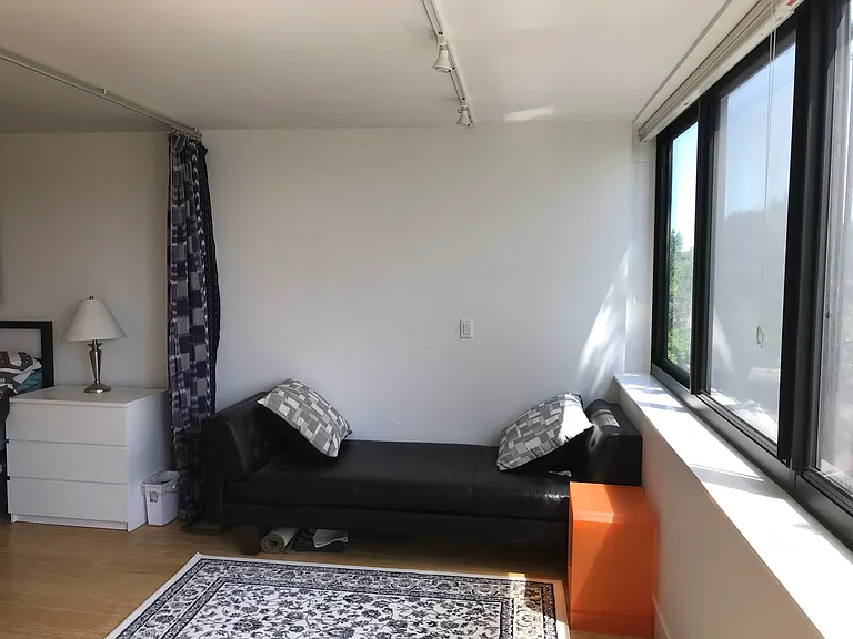 1850 Folsom St #409 — Photo 10