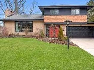 900 59th St, Downers Grove, IL 60516