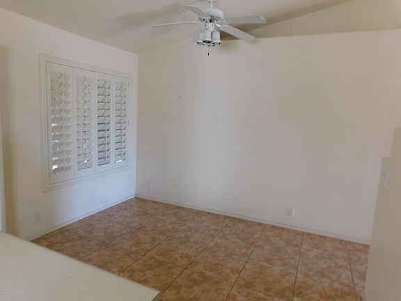 5th image of 9206 W Grovers Ave