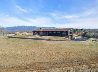 10 Lindsey Bridge Rd, Taylors, SC 29687