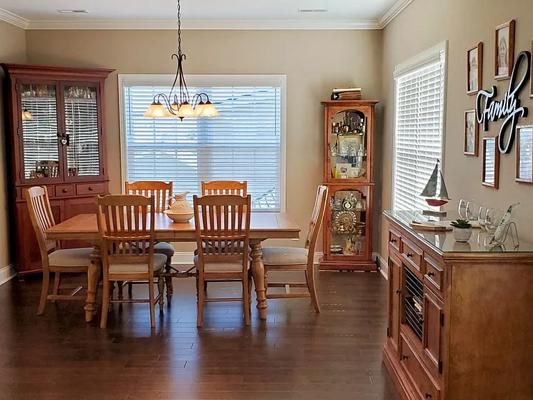 284 Piper Gln — Photo 9