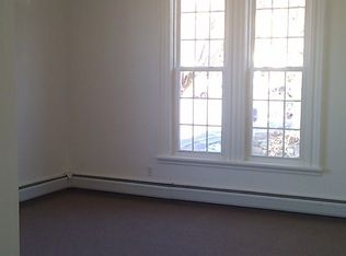 15 Main St #2, Pittsfield, NH 03263