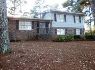 186 Wilder Dr, Forsyth, GA