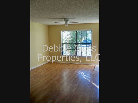 2nd image of 7461 Wynnewood Sq #185