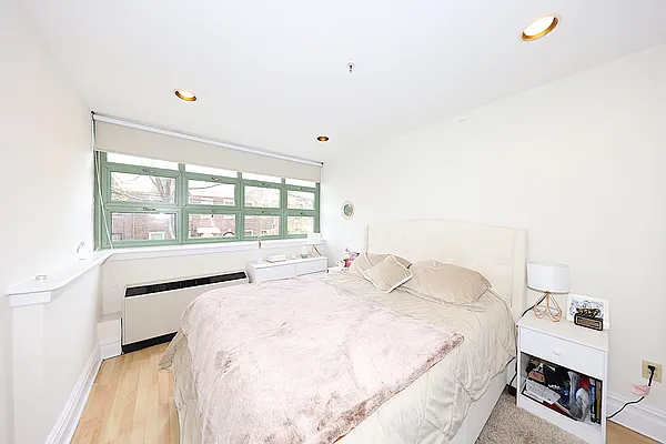 Rented by Corcoran | media 17