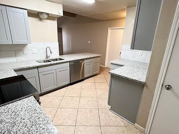 4th image of 20270 Smithfield Crossing Ln
