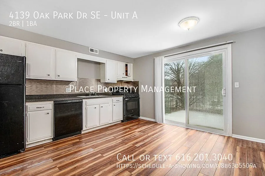4139 Oak Park Dr SE #A