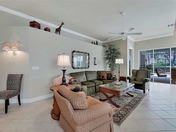 3rd image of 24777 Hollybrier Ln
