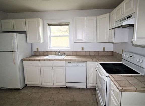 Abundant cabinetry and good counter space.