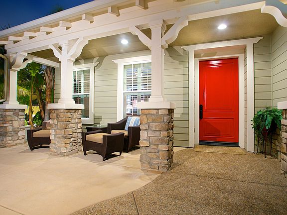 Detailed Front Entry