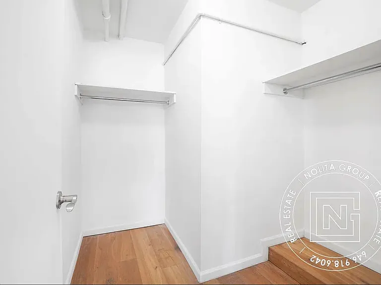 262 Bowery #5 — Photo 7