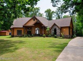 4384 Susan Ln, Hernando, MS 38632