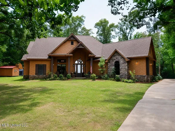 4384 Susan Ln, Hernando, MS 38632