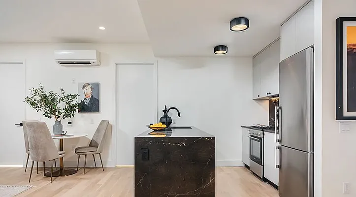 Rented by Dalan Rentals | media 29