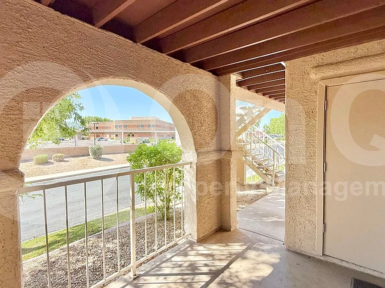5757 W Eugie Ave #1013 — Photo 2