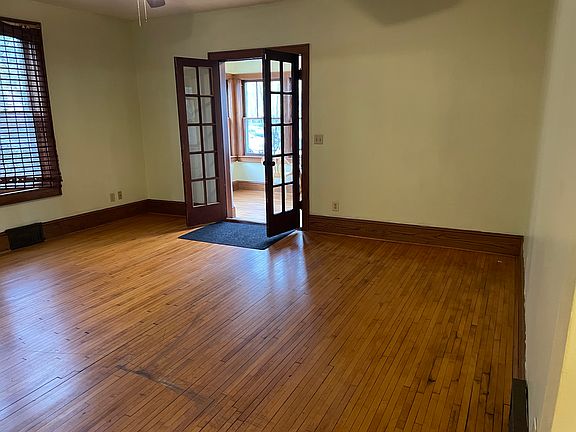 2nd image of 2929 N 6th St APT 1