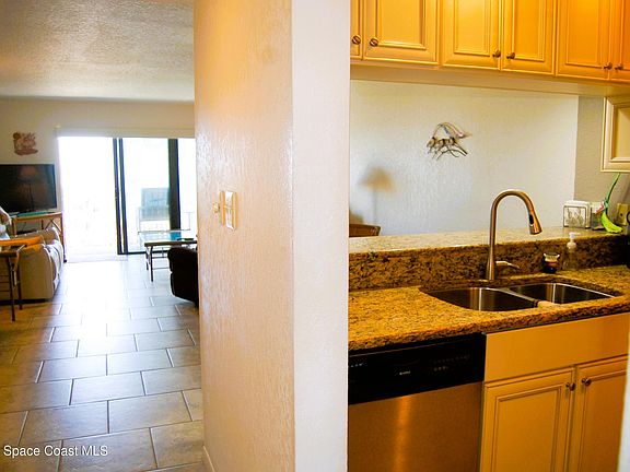 4th image of 5350 Ocean Beach Blvd APT 213