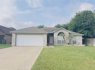 2312 E 20th St, Mission, TX 78572