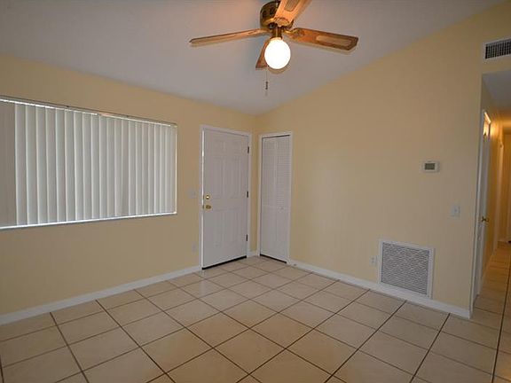 4th image of 1651 Montecito Ave
