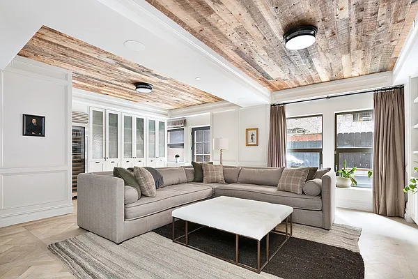 Sold by Compass | media 24