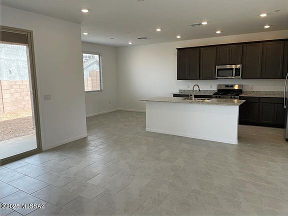 2nd image of 17647 S Ironwood Bend Dr