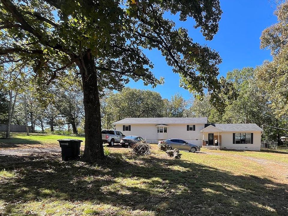 1st image of 1421 Hatcher Rd