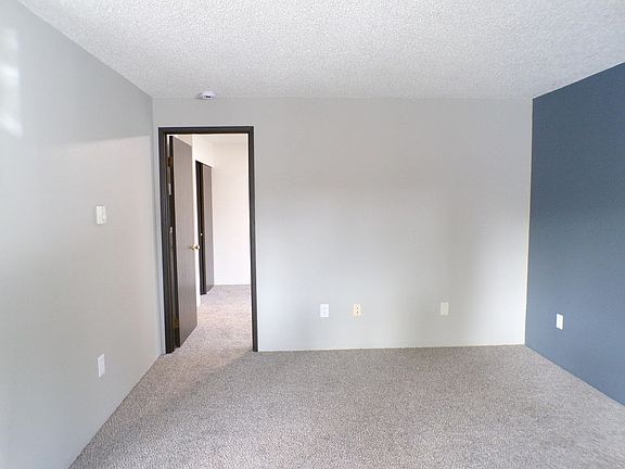5th image of 12704-12718 A St S #12716-02