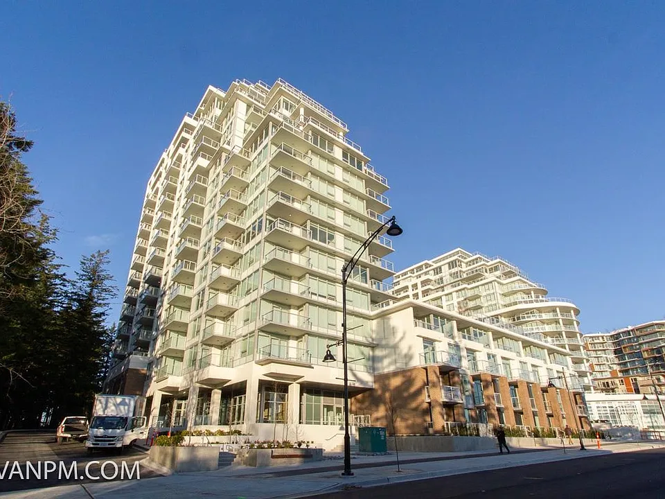 15165 Thrift Ave #202