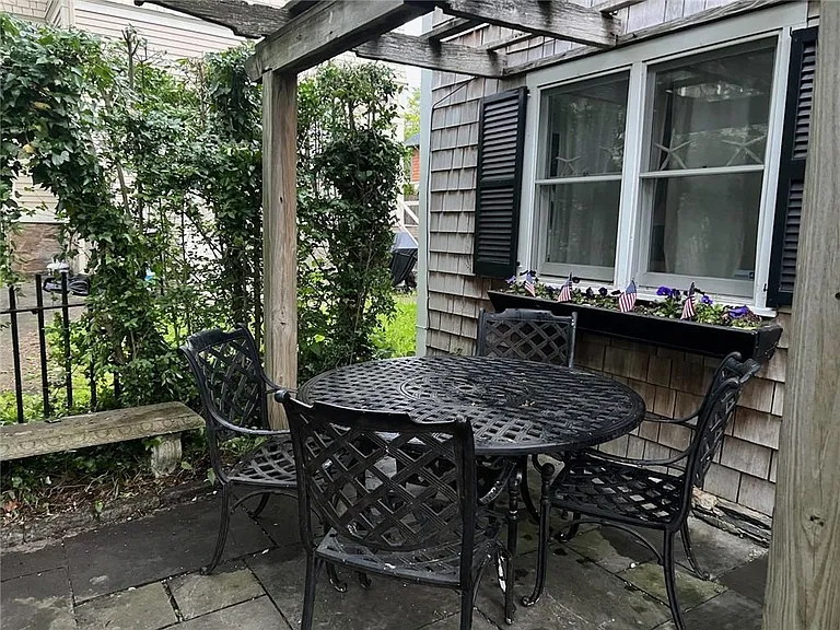 2 Lasalle Pl — Photo 2