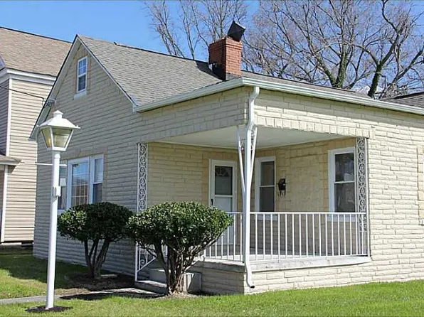 1904 Victoria Blvd, Hampton, VA 23661