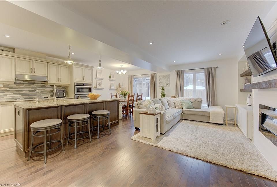 1st image of 170 Templewood Dr