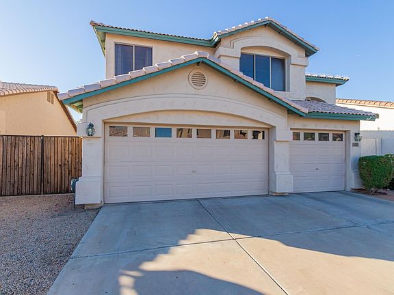 2nd image of 329 W Campo Bello Dr
