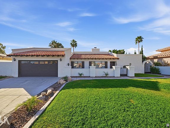 2nd image of 1307 W Ridgeview Dr