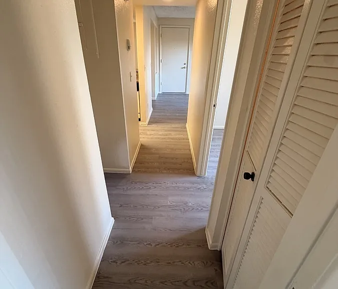 Parkside Apartments — Photo 45