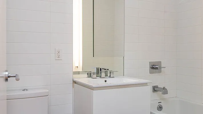 Rented by Nooklyn NYC LLC | media 36