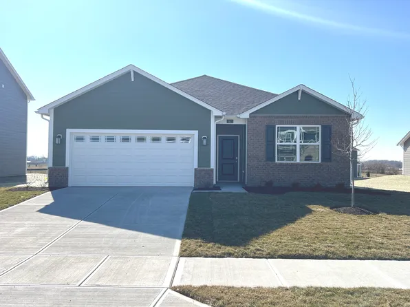 1415 Hat Band St, Danville, IN 46122