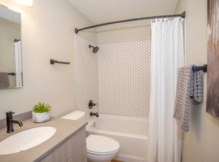 831 S Lincoln St APT 301, Spokane, WA 99204