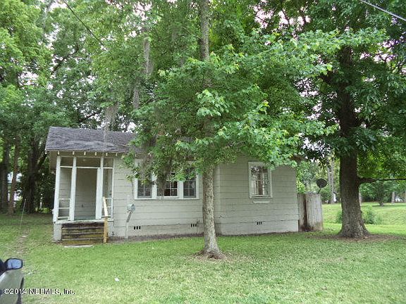 2nd image of 3058 Green St