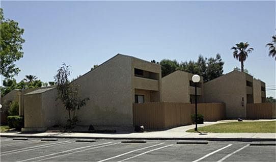 5th image of 73747 Raymond Way