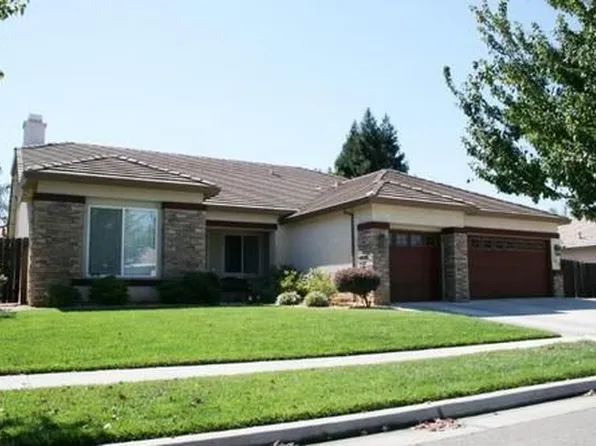 1624 Tres Picos Dr, Yuba City, CA 95993