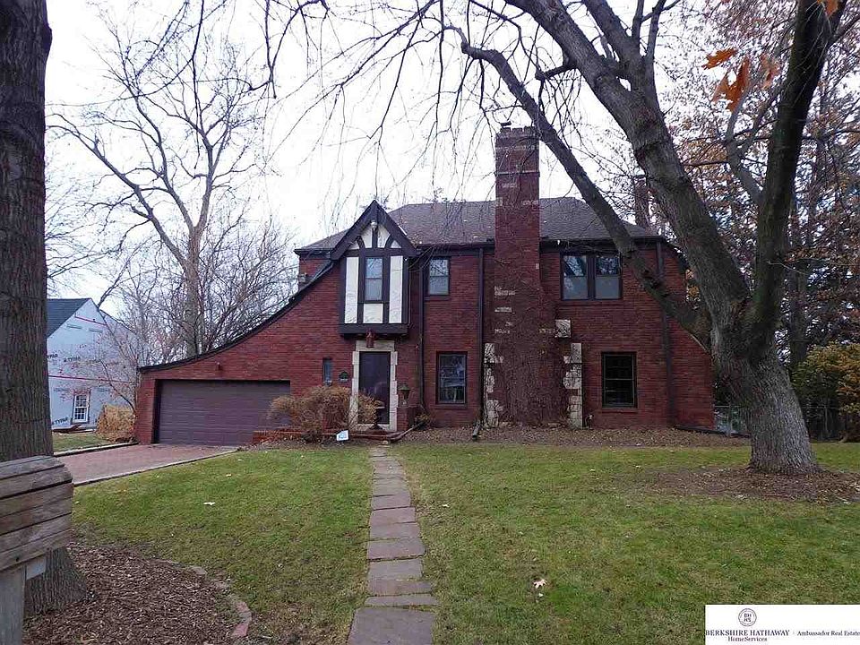 1st image of 1321 S 78th Ave
