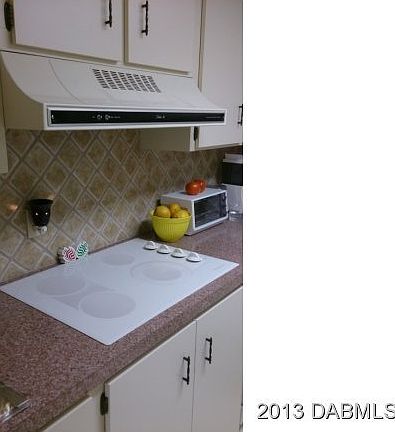 4th image of 3580 S Oceanshore Blvd