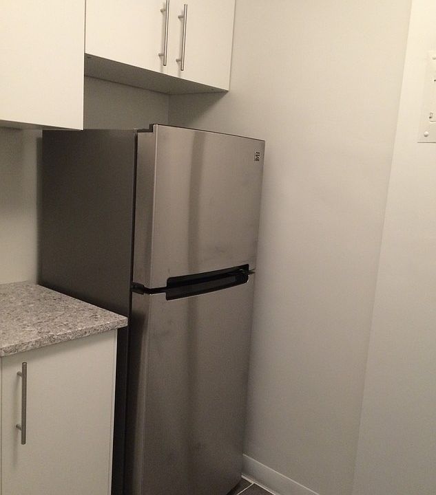 1st image of 1011 Arlington Blvd APT 944
