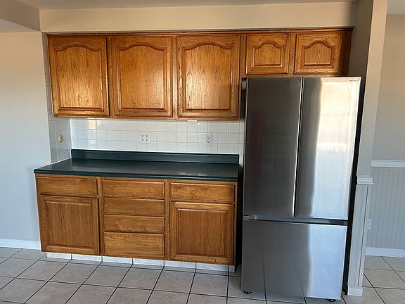 5th image of 2430 Salvatore Pl