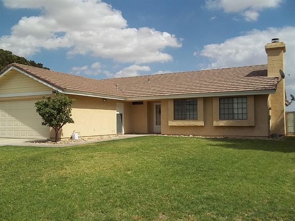 2nd image of 26653 Cumberland Ln