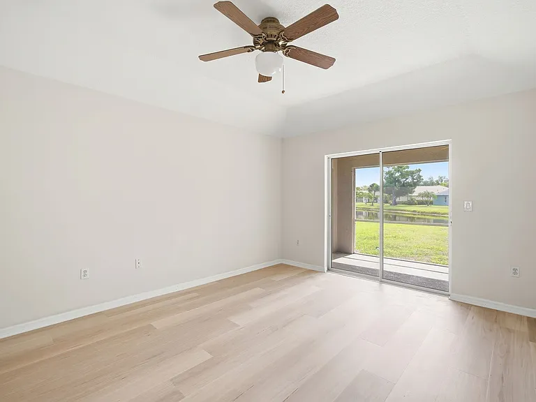 6141 36th Ln E — Photo 7