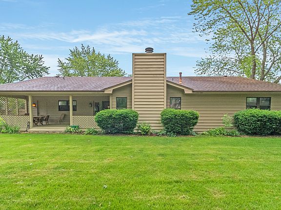 5th image of 523 Carla Dr