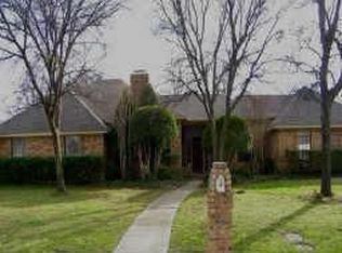 2 Rolling Hills Cir, Denton, TX 76205